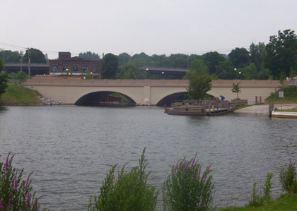 Fairmount Avenue Bridge