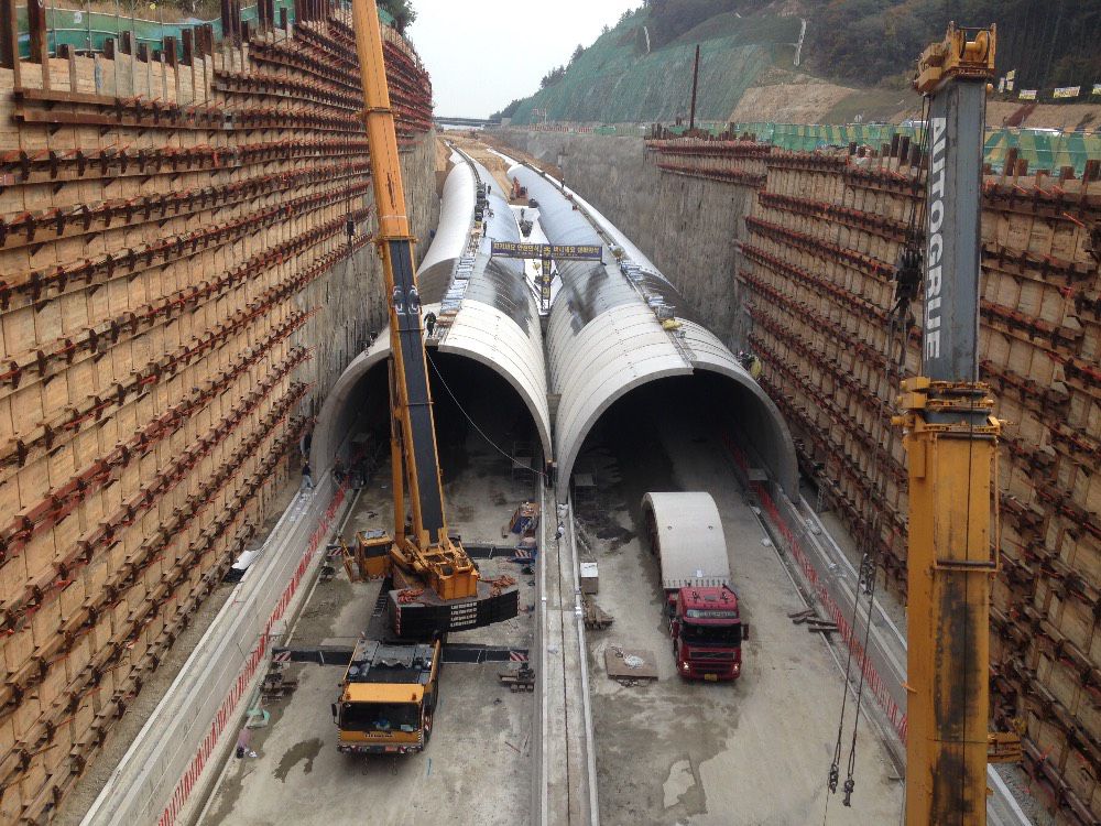 Suwon-Gwangmyeong SKM Tunnel